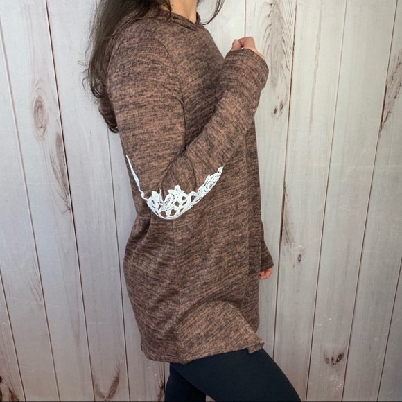 ✨LAST ONE!✨ Mocha hoodie with embroidered Elbows - Picture 5 of 7